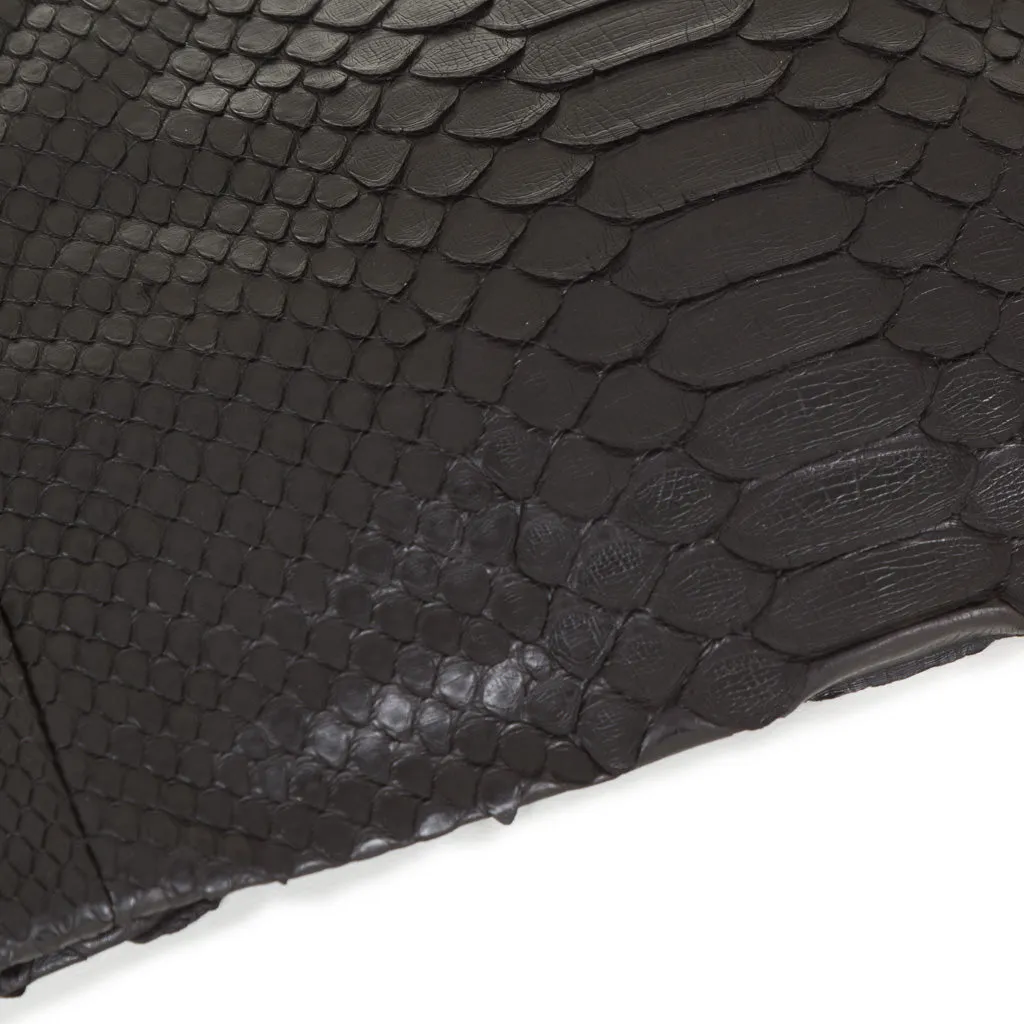 Lonnet Pythonleder Mütze Beanie schwarz | Coole Mützen online kaufen bei LuxuryLoft